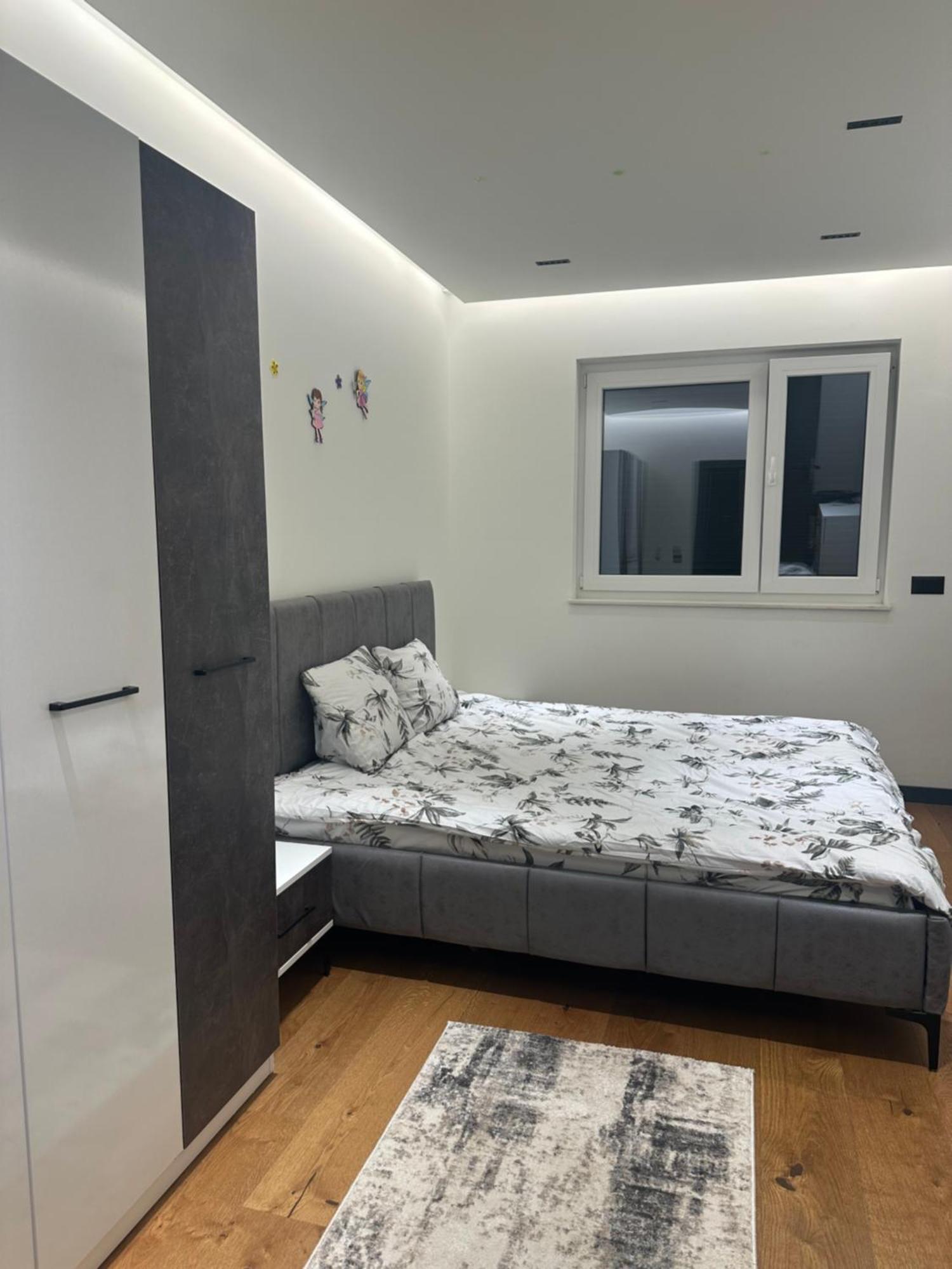 Skyline Exclusive Lejlighed Peć Eksteriør billede